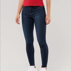 Hollister high rise jeans legging Dark wash